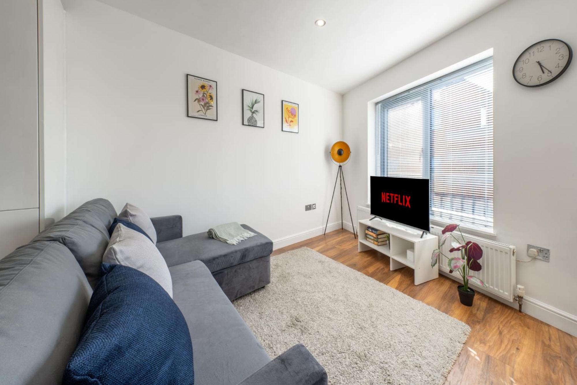 Central Watford Retreat By Hampton - Ideal For Contractors & Leisure Guests Apartamento Exterior foto